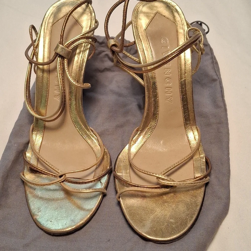 Givenchy Gold Sandels Size 7 - Picture 1 of 4